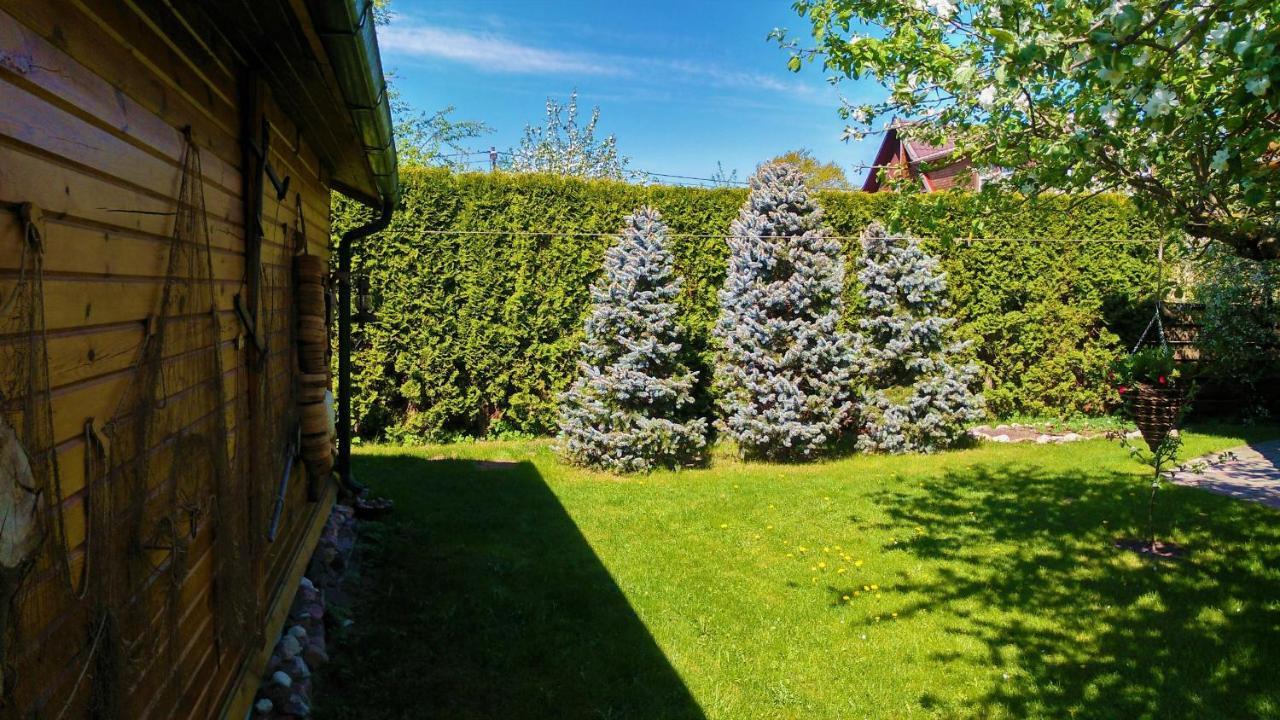 Guest House Melon Jūrkalne Exteriör bild